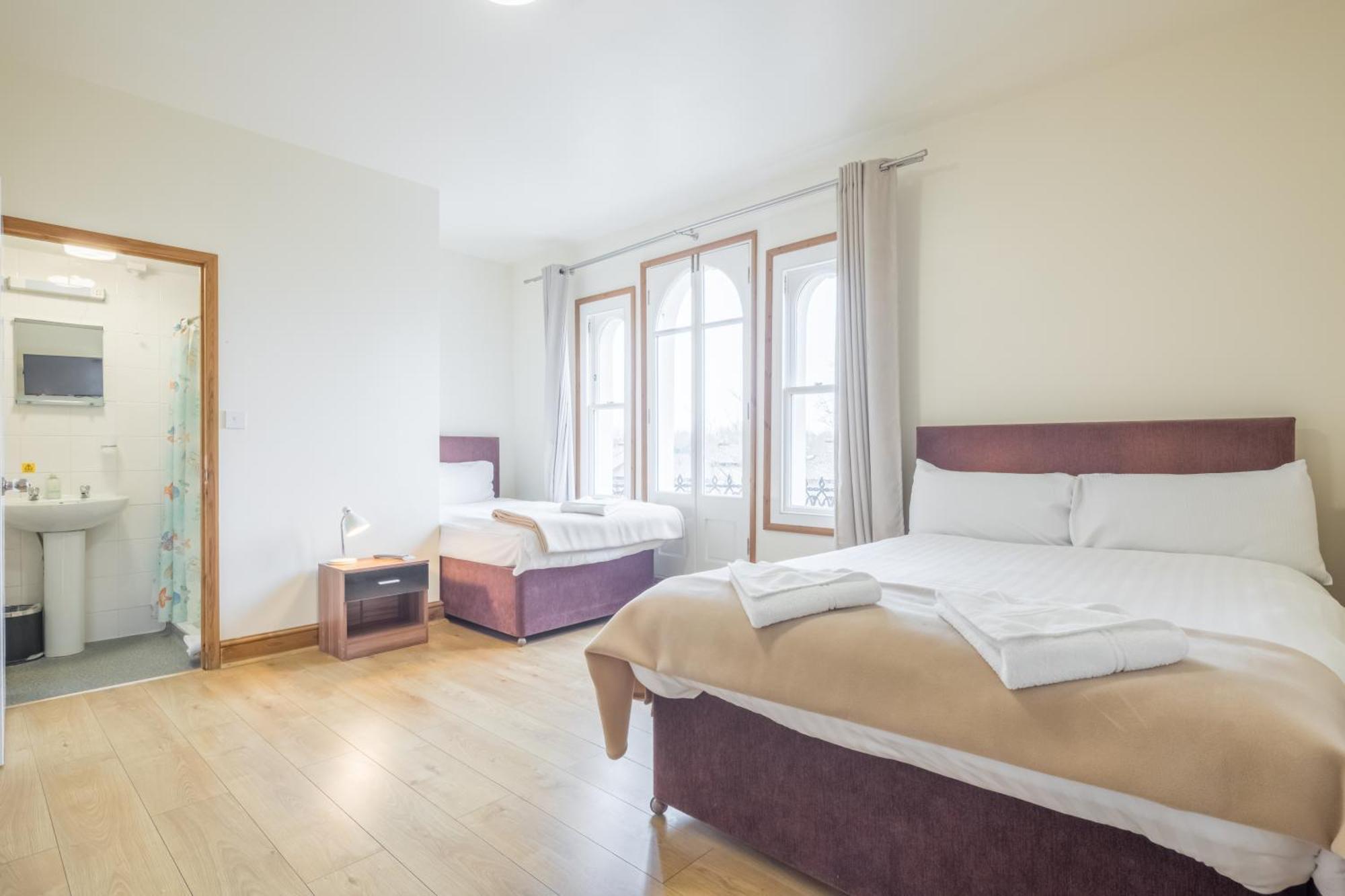 Rasa Sayang House - Self-Check-In Guesthouse Оксфорд Экстерьер фото